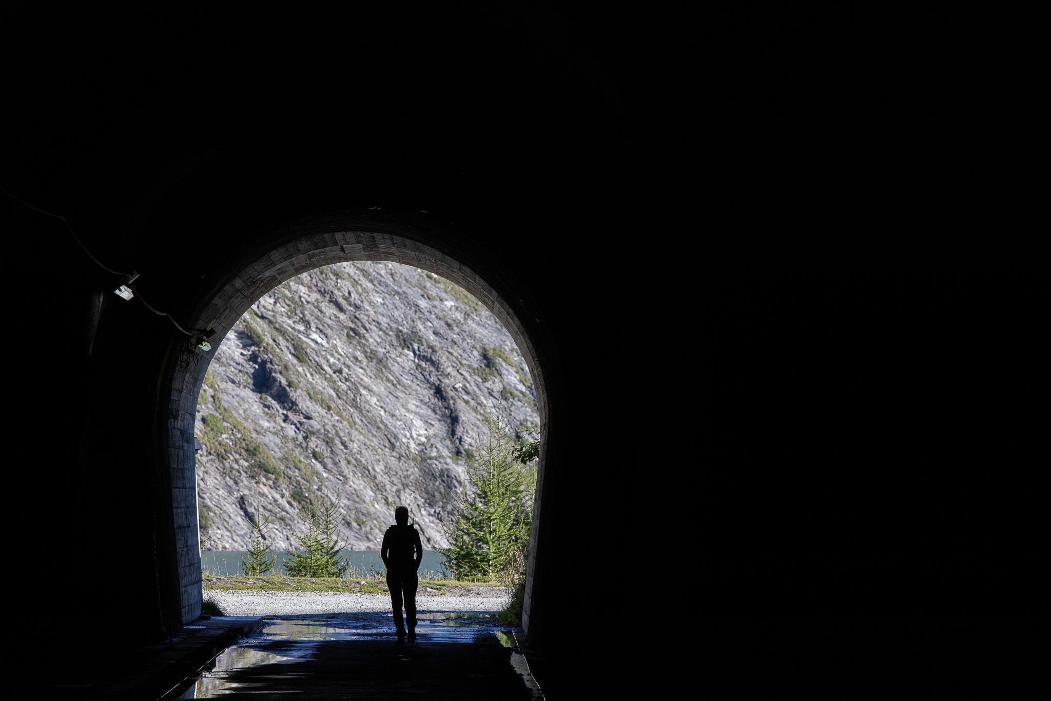 Tunnelblicke am Lago di Luzzone