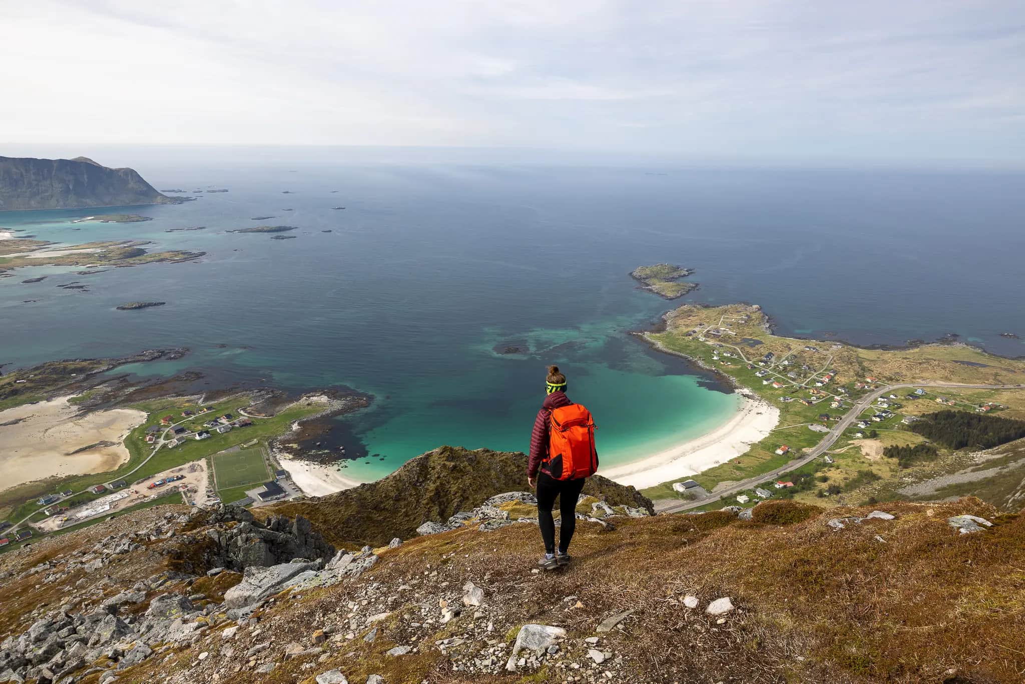 Farewell to a lonely, but all the more beautiful summit