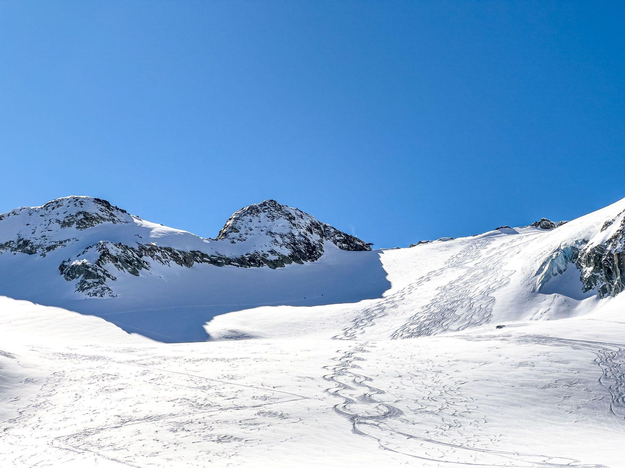 Der Glacier de Pièce mit dem 3'153 m hohen Col des Vignettes
