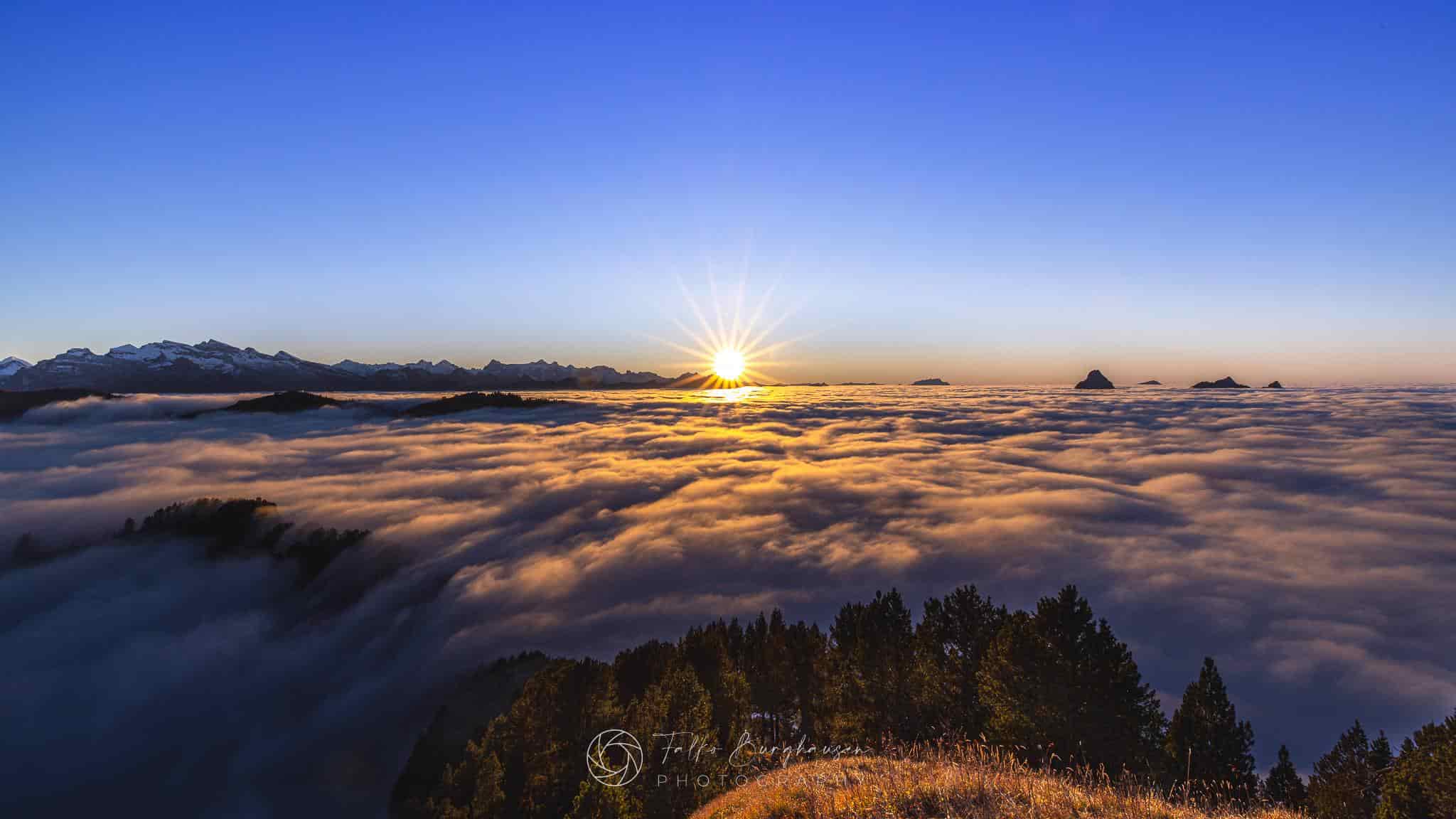 Flowing sea of heaven